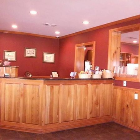 The Winnfield Lodge Экстерьер фото