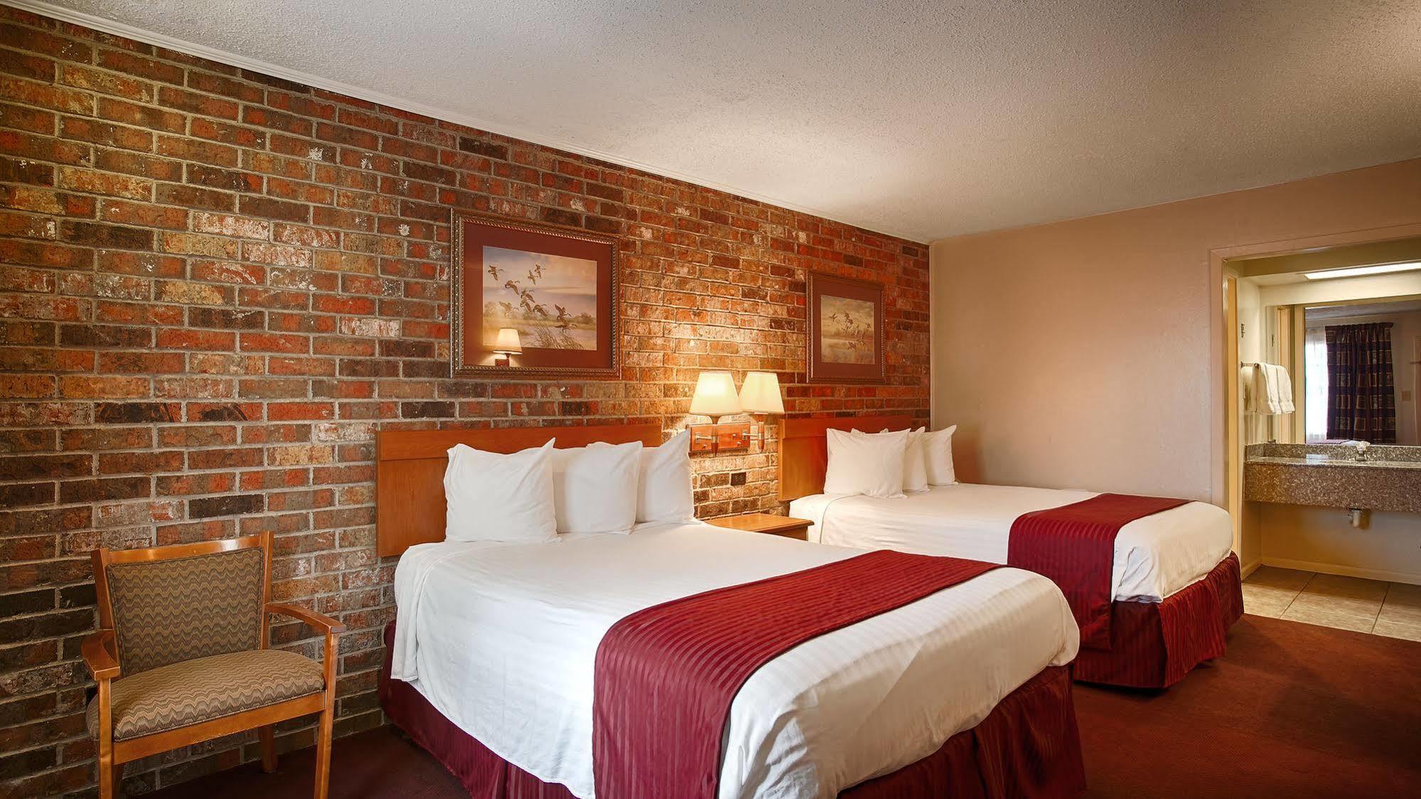 The Winnfield Lodge Экстерьер фото