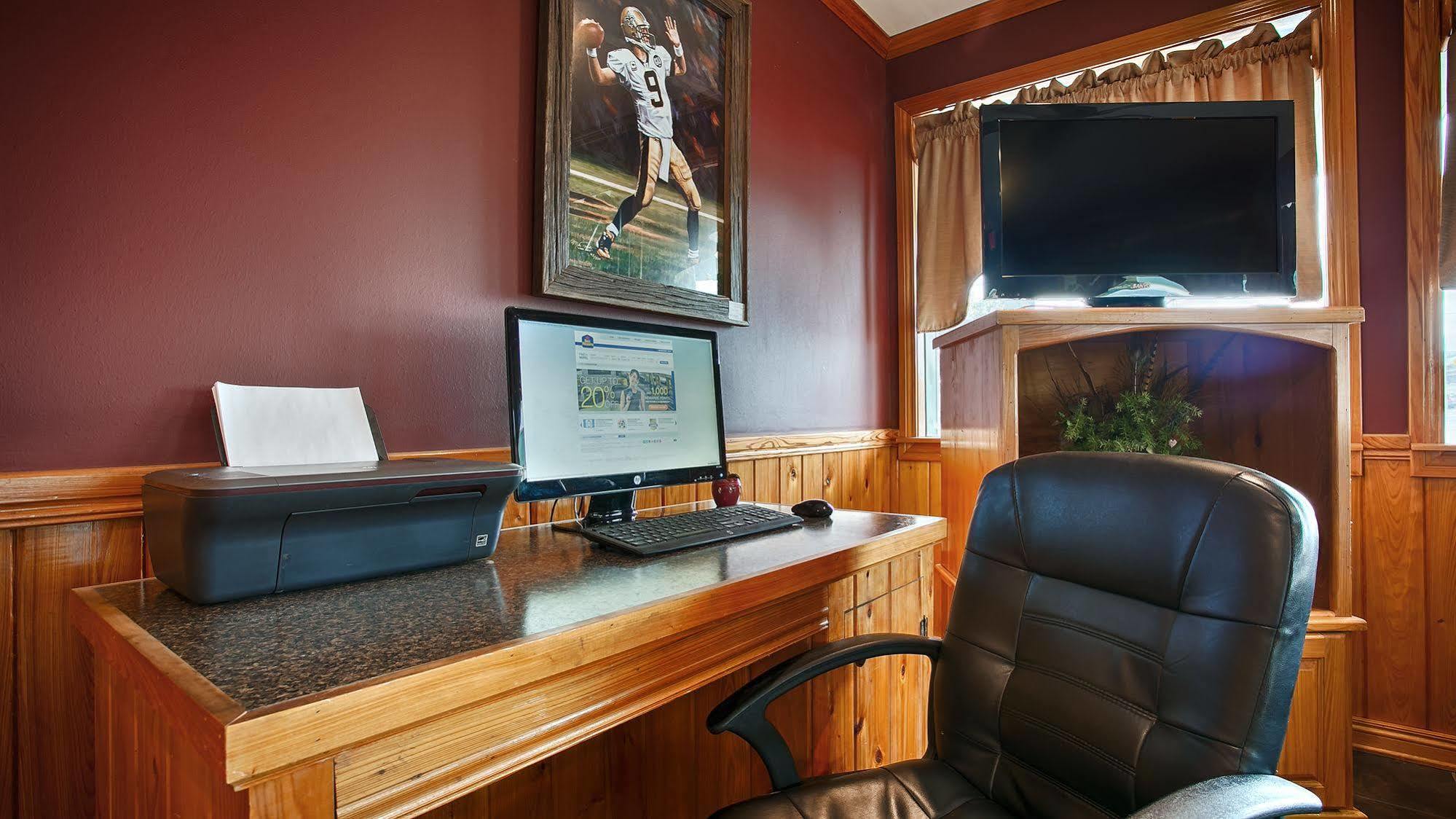The Winnfield Lodge Экстерьер фото